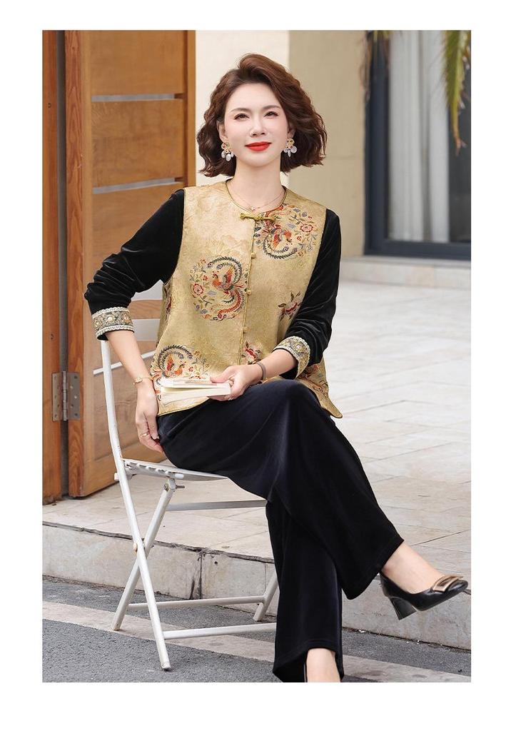 Elegant Jacquard Embroidered Gold Velvet Vest Set for Middle-Aged Women - Chinese Style Spring/Autumn Wear