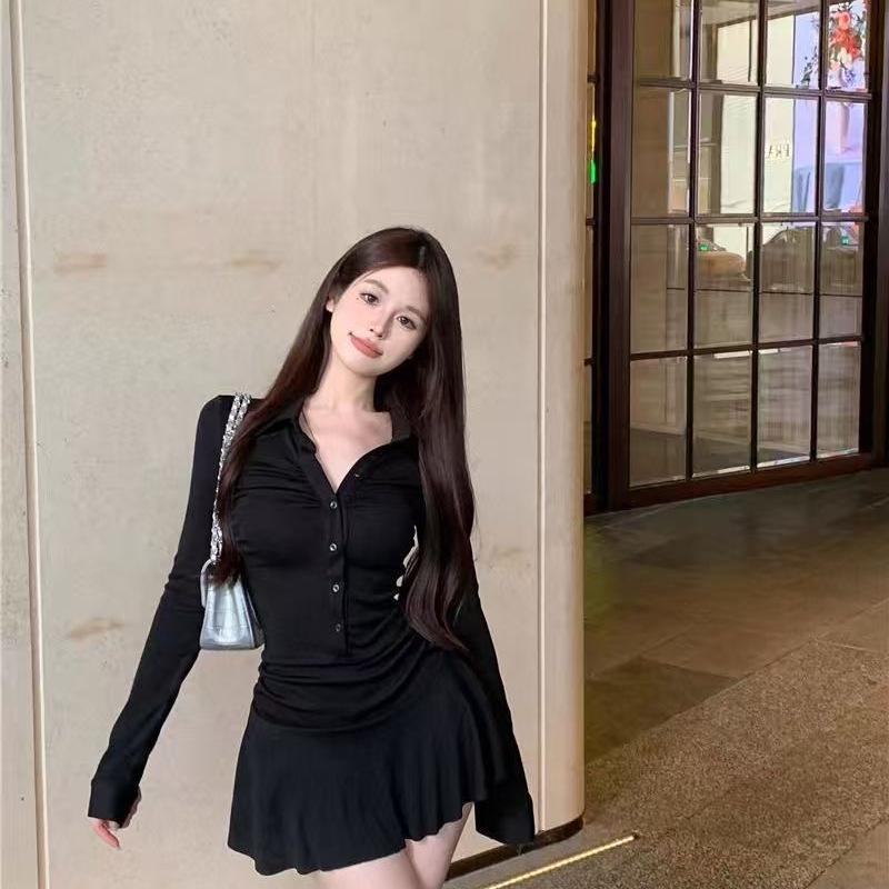 Black Pleated Polo Collar Dress with Cinched Waist - Sporty Slim Fit