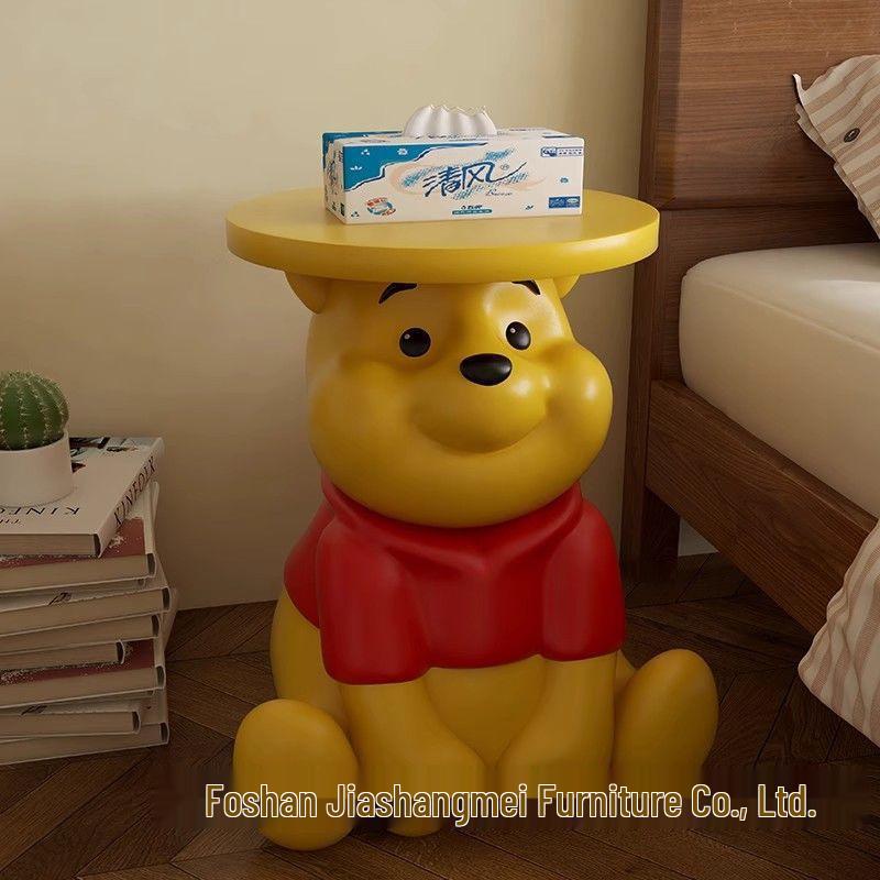 Ornamento de Chão Amarelo do Ursinho Pooh Desenho Animado e Mesa de Cabeceira com Armazenamento