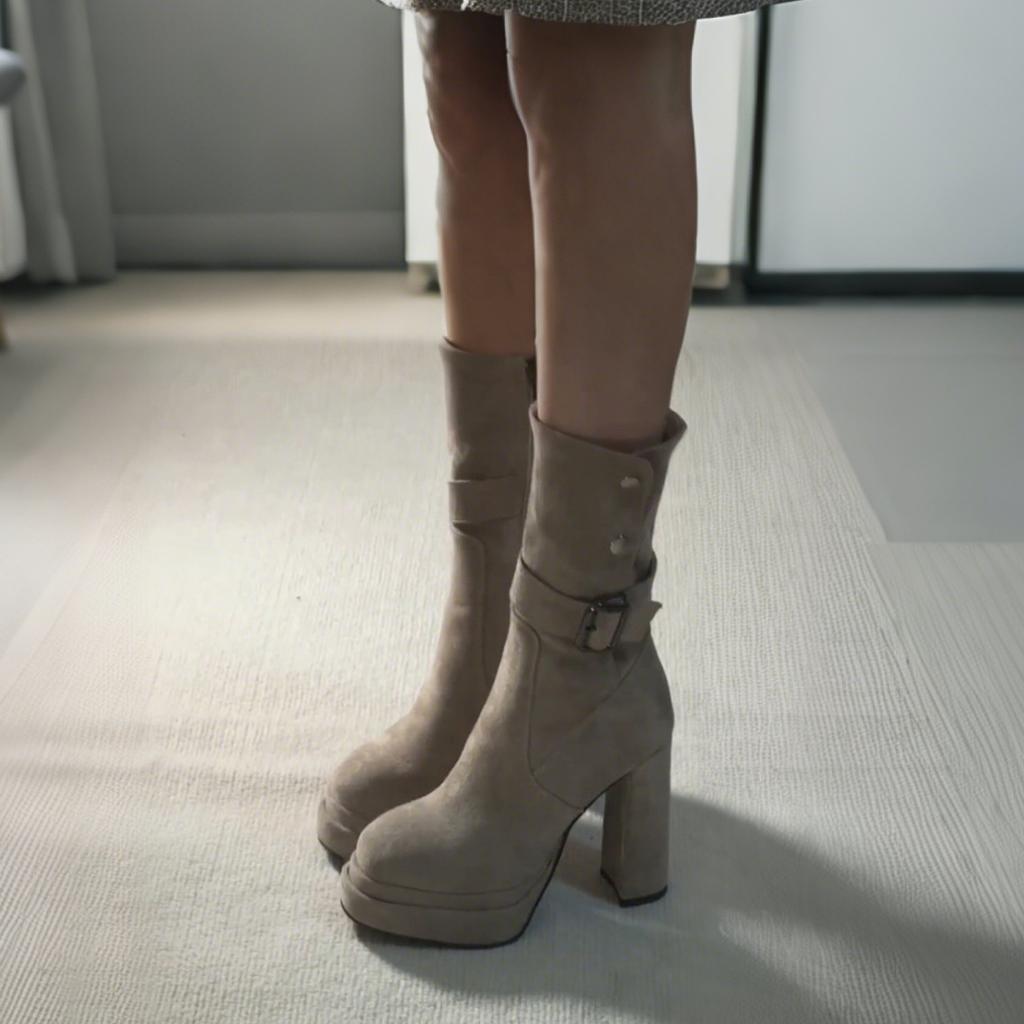Niche Retro Style Thick Heel Thin Short Boots Women's 2025 New Autumn Versatile Height Increase Small High Heel Medium Boots