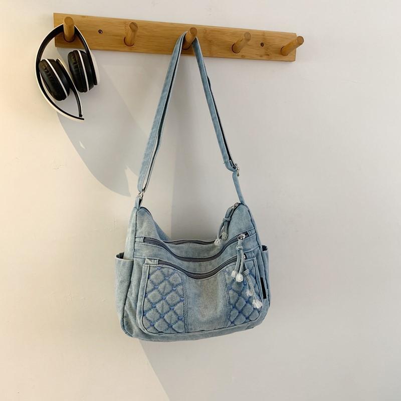 Retro Niche Denim Messenger Bag Women's 2025 Autumn New Trend Shoulder Bag Small Satchel Sports Small Backpack