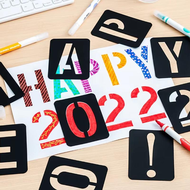 Set di 42 Pezzi Stencil DIY Lettere Numeri Plastica Alfabeto Pittura Modelli Kit Stampo Per Pittura su Muro Decorazioni Casa Articoli di Natale