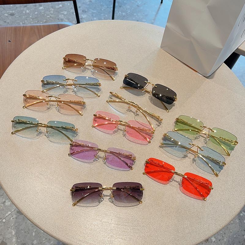 Retro Square Rimless Sunglasses Fashion Women Men Sunglasses Frameless Rectangular Personalized Leopard Head Sun Glasses UV400