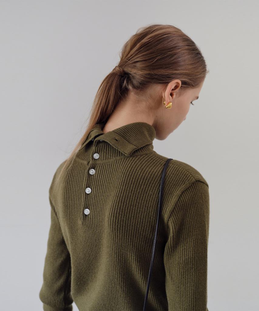 Deolil Button-Up Turtleneck Knit_Olive