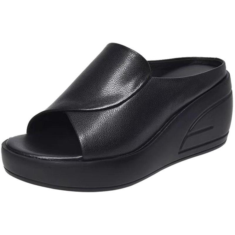 Slippers met dikke zool dames buitenschoenen 2025 zomer Europese en Amerikaanse stijl temperament waterdicht platform muffin plateauhak verhoogd cool sli