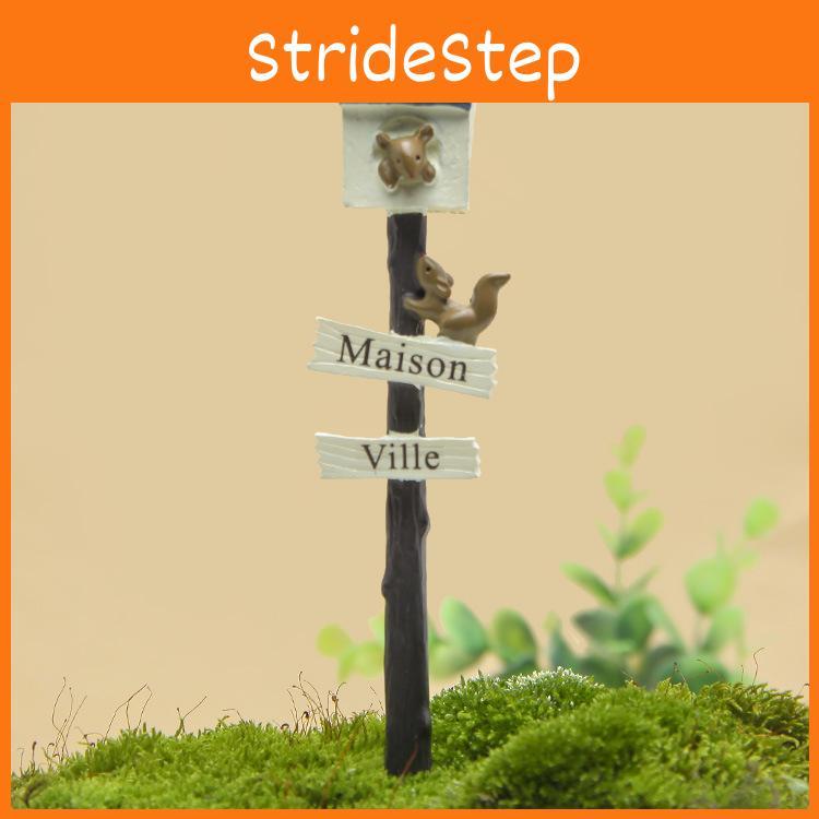 Squirrel Creative Mailbox Microscopic Scene Decoration Props Mini Ornament Model