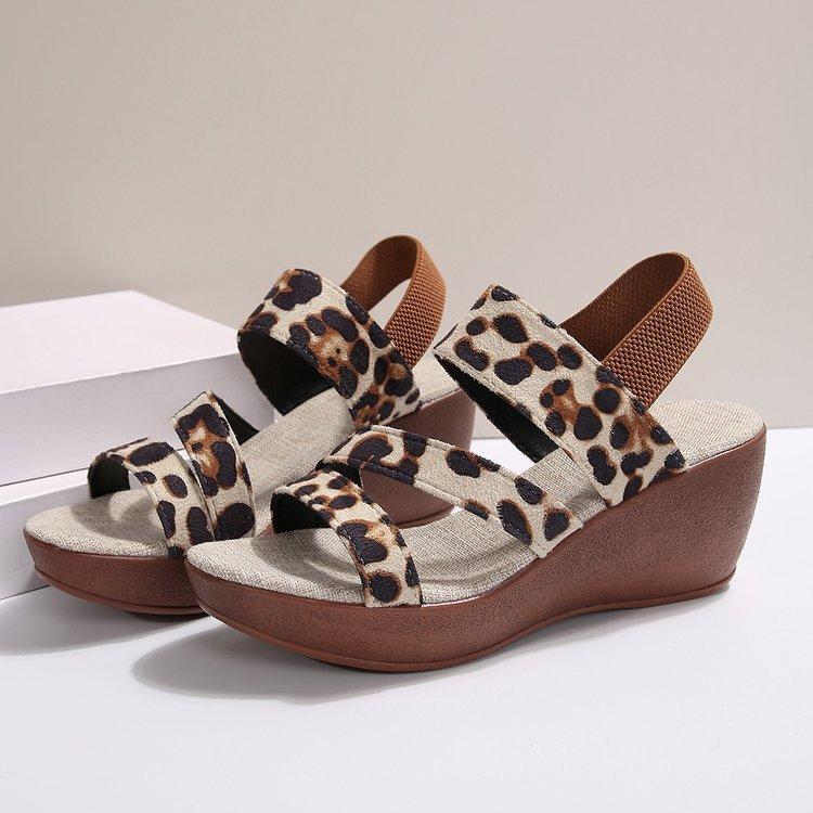 Large size one-word sandals with fish mouth summer new leopard print platform out beach sandals women