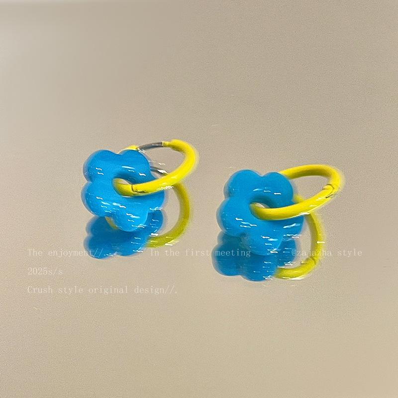 Dopamine contrasting color glazed flower ear buckle simple sweet small fresh earrings fashionable niche versatile earrings