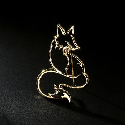 Simple Hollow Fox Brooch Women's High-end Exquisite Fashion Suit Sweater Accessories Elegant Personality Brooch Pin