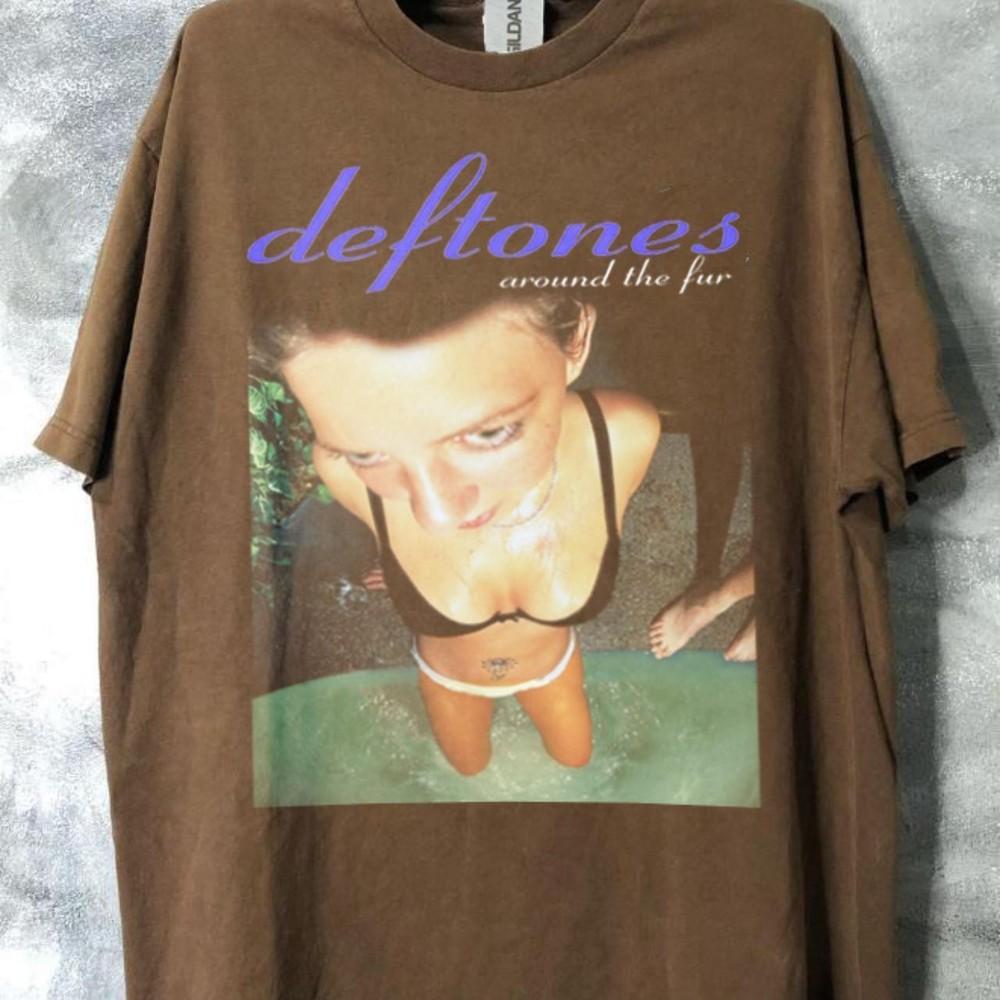 

Deftones Around The Fur Brown Short Sleeve Remake T shirt vtg NH23910 Unisex T-Shirt XL