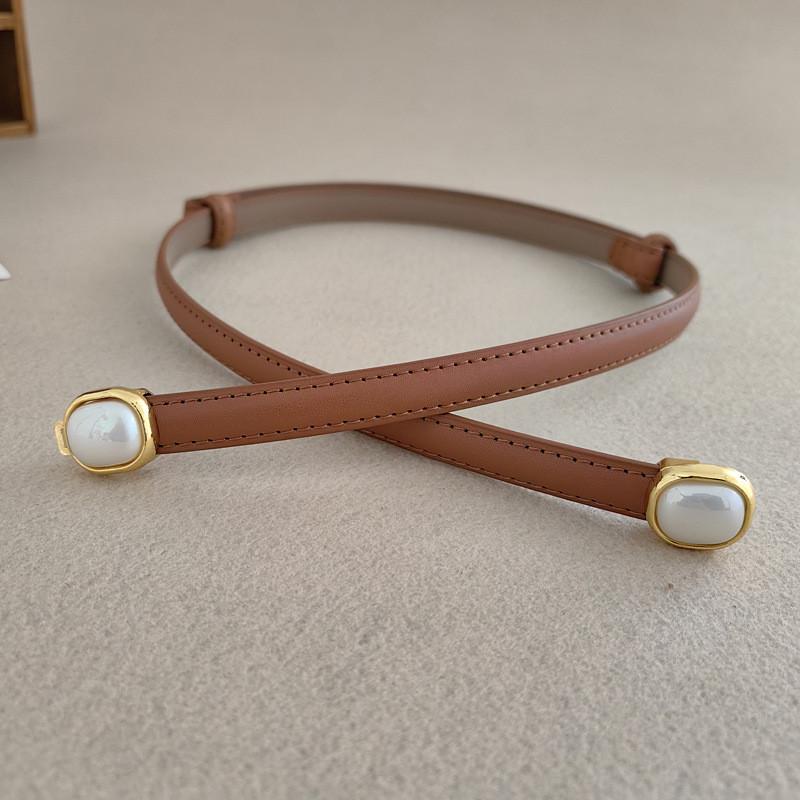 Fashionable Women Leather Belt With Pearl Metal Buckle For Office Gift Weekend