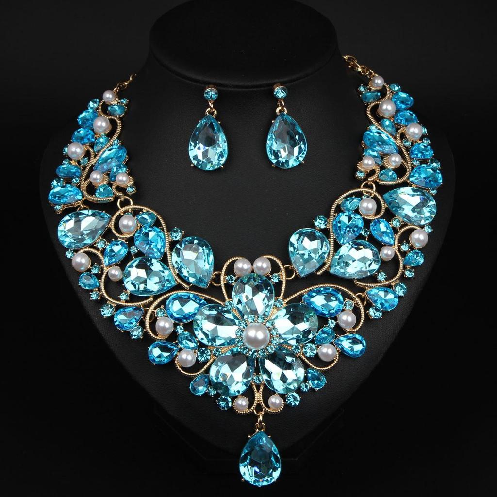 Elegant Cross-Border Fashion Flower Crystal Necklace & Earring Set for Brides