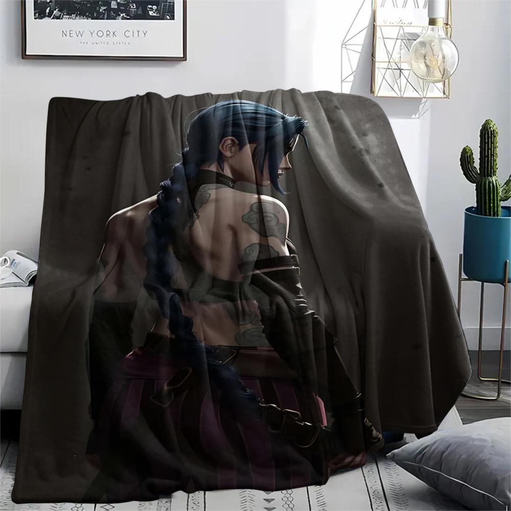 1Pc Cartoon Print Flannel Blanket, High Quality Comfortable for All Seasons, Home Decor, Warmth and Comfort, Perfect for Christmas Birthday Gift