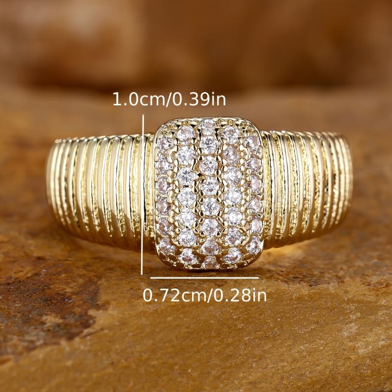 Huitan Bright Cubic Zirconia Engagement Ring for Women Fashion Gold Color Finger Jewelry for Wedding Bridal Accessories Gift