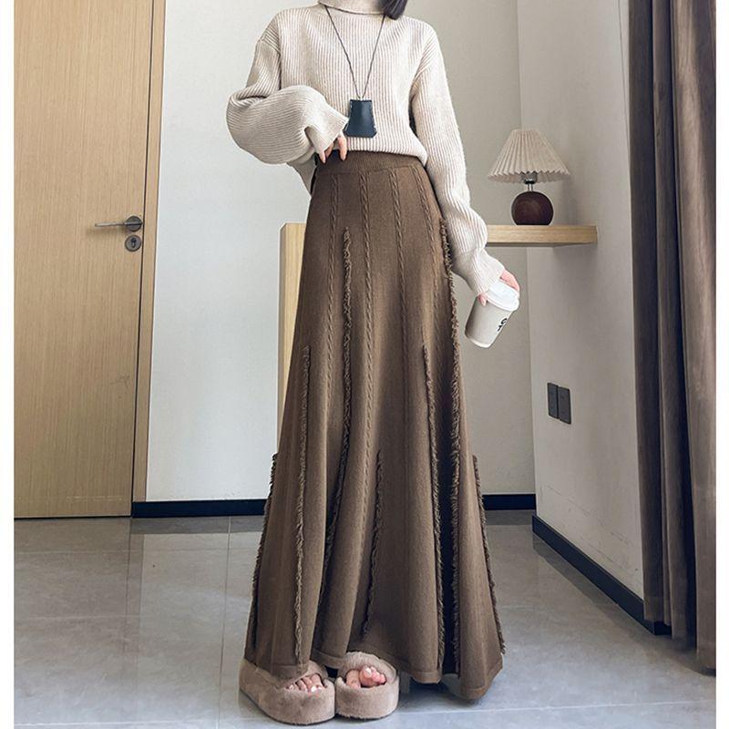 Minigonna Nera Lavorata a Maglia da Donna Autunno e Inverno Design Nappa Bordo Peloso Gonna Plissettata, Vita Alta Ampia Svasata Gonna A-line