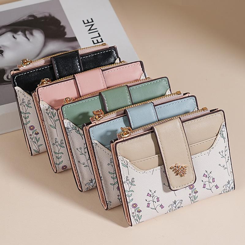 Ladies' New Coin Purse, Multi-card Wallet, High-end Sense Of Wild Flowers And Plants, Girl Card Case