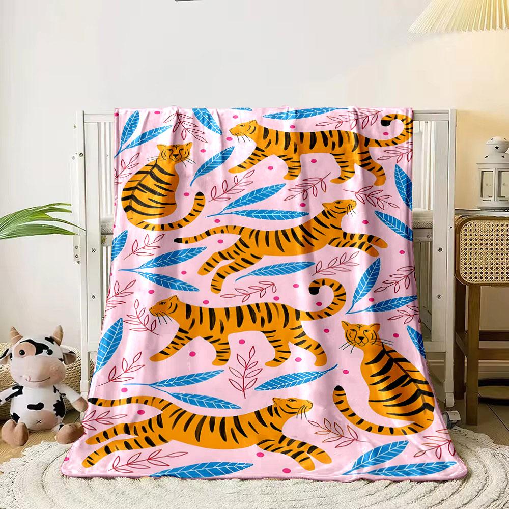 Tiger Pattern Flannel Blanket bedroom Blanket for Livingroom Couch lunch break Soft throw for Friend's festival Gift