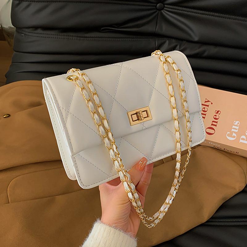 Chic Winter Fashion Women's Shoulder Bag Elegant Small Square Bag With Chain Strap