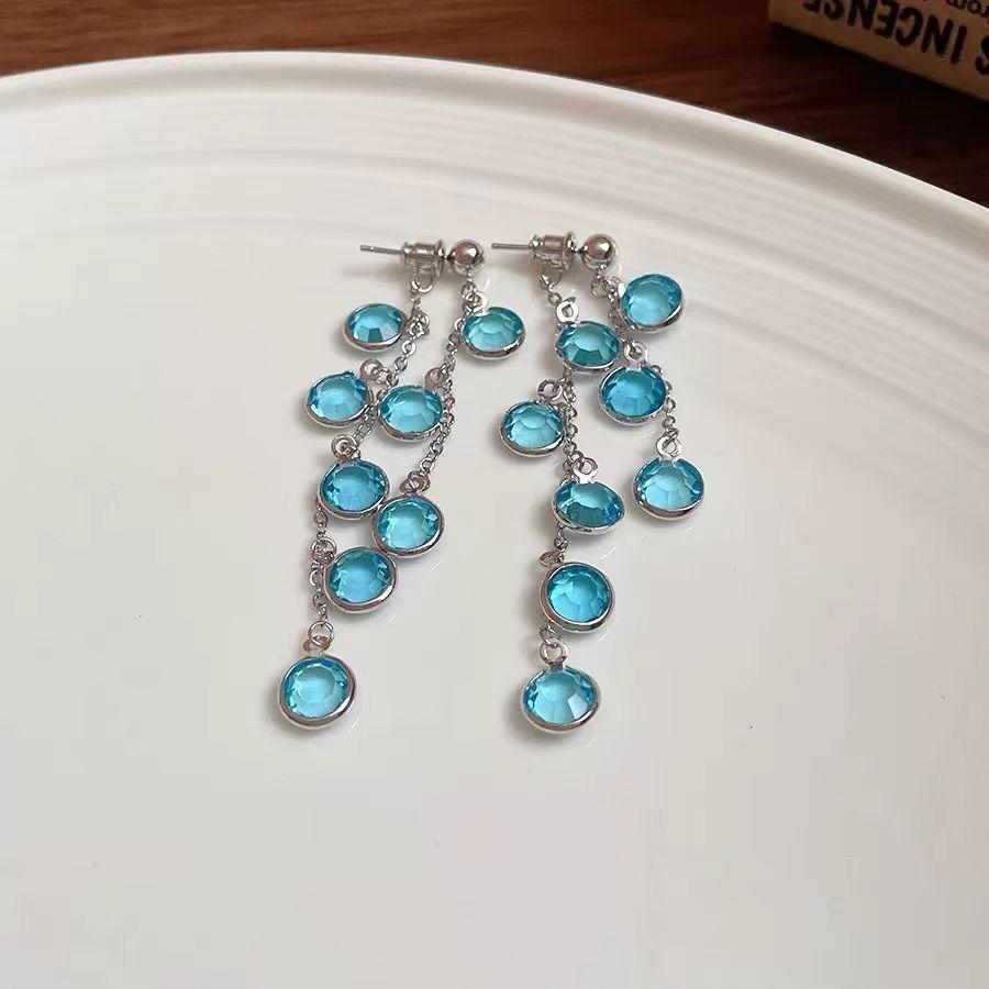 Ледяно-синие хрустальные серьги-подвески Элегантные серьги-гвоздики с подвесками для женщин Минималистичные Роскошные Акцентные украшения