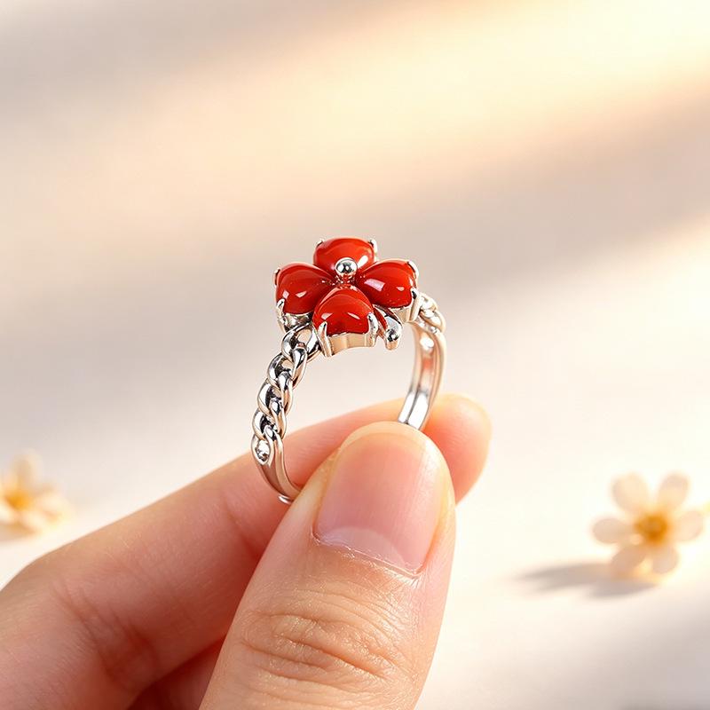 Elegant Southern Red Four-Leaf Clover Women's Adjustable Ring – Creative and Versatile Fashion Accessory