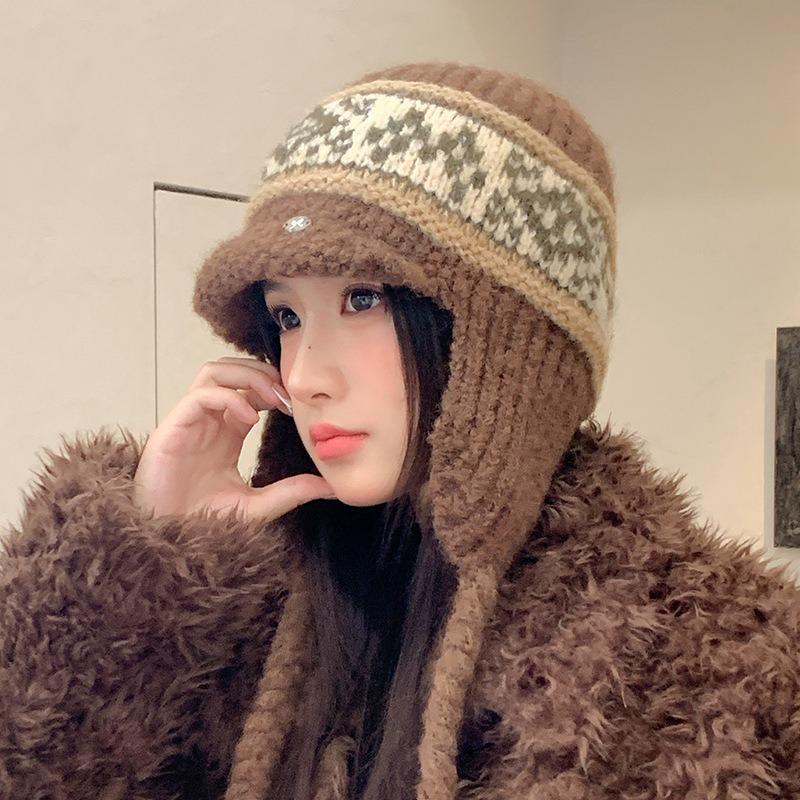 Autumn and Winter Hats, Women's Knitted Wool Hats, Large Brim, Small Face, Ear Protectors, Warm Bald Hats
