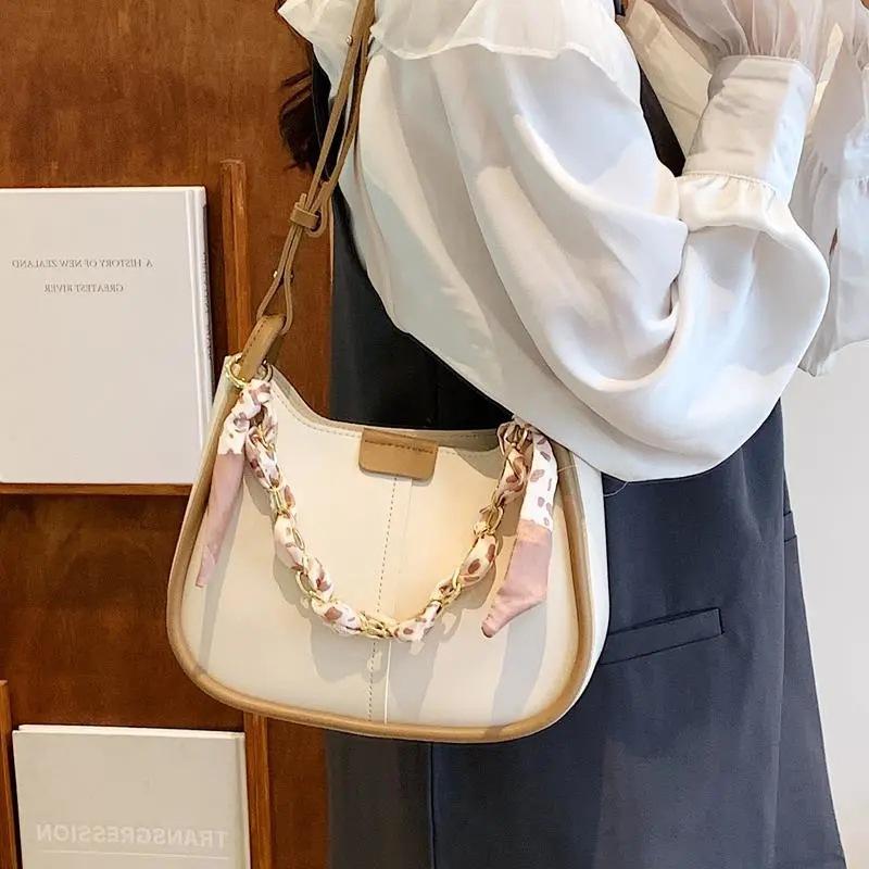Fashion Versatile Small Bag Women's New Texture Summer Shoulder Bag Underarm Bag High-end Messenger Bag
