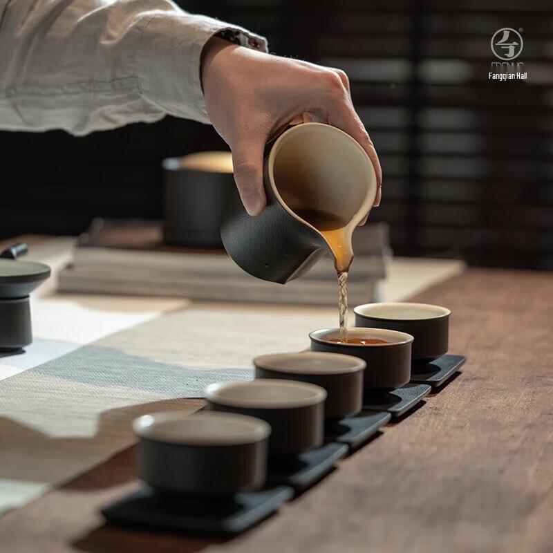 Edenus Ceramic Kung Fu Tea Set with Gift Box