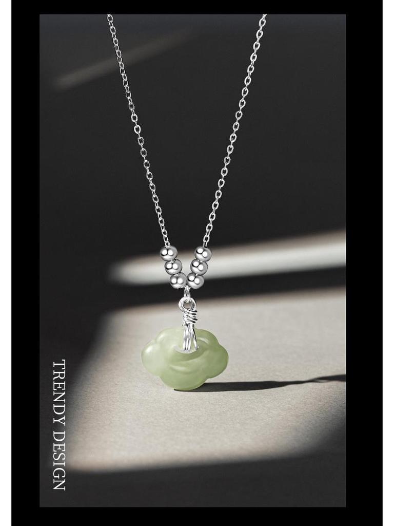 925 Silver Peace Lock Necklace with Hetian Jade & 14K Gold Clavicle Chain, Featuring a Retro Ruyi Longevity Lock Pendant for Women.