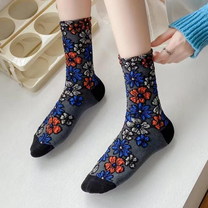 High-value Retro Flower Socks Medium Tube Socks Women's Literary Floral Ethnic Style Flower Mori Women's Cotton Socks