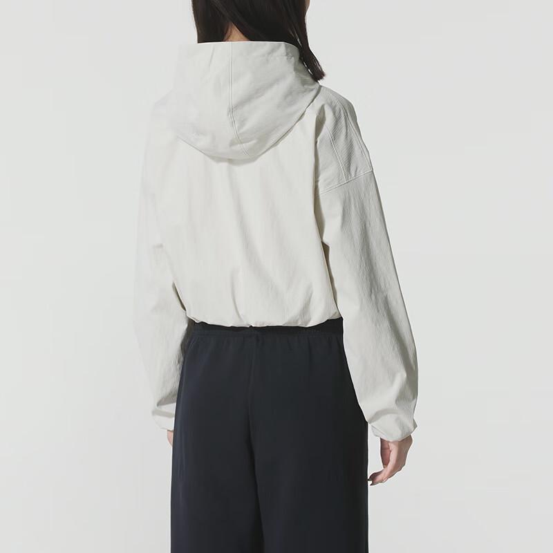 Under Armour Women's Woven Hooded Jacket
