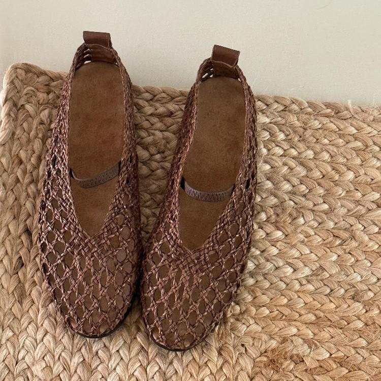 Sheepskin version~ Hollow-out handwoven sandals women's one-word with round head flat-soled single shoes genuine leather shallow mouth Mary Jane shoes