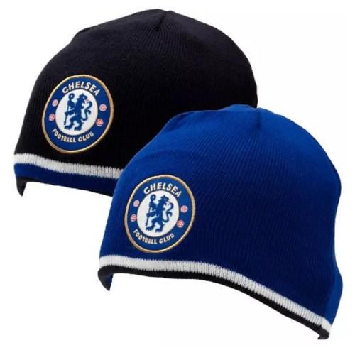 Chelsea FC Crest Knitted Reversible Beanie