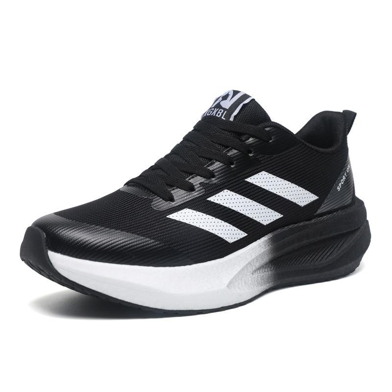 New sports and leisure shoes contrasting colors couple running shoes breathable and lightweight racing running shoes