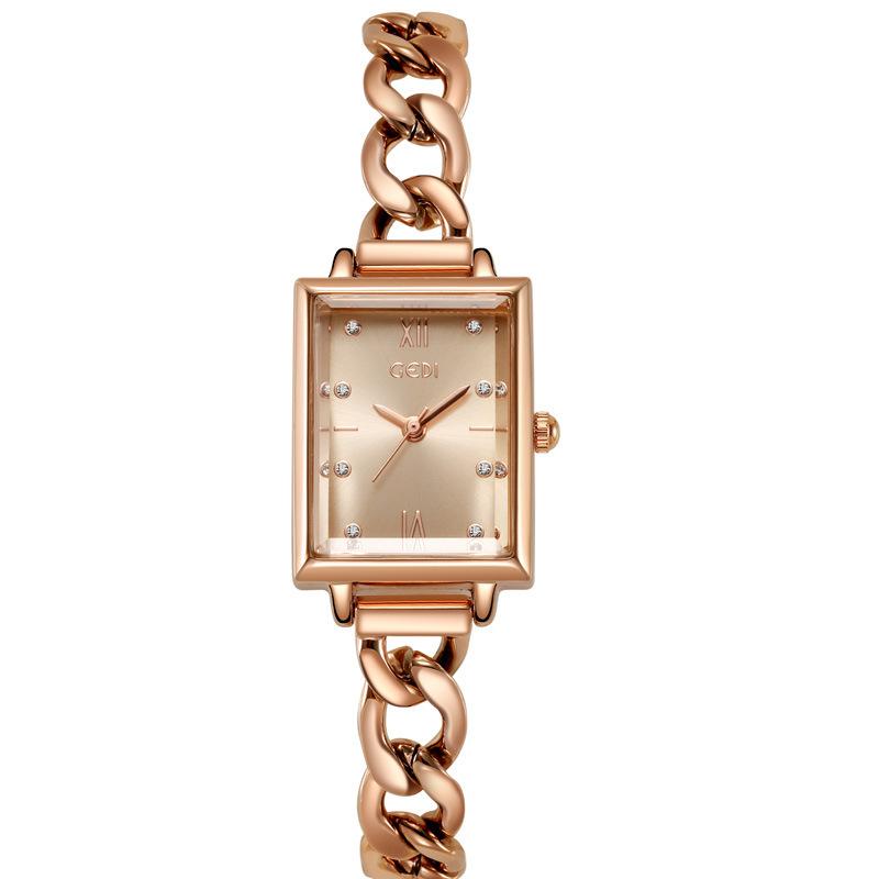 Plaque Carrée Créative pour Femmes Bracelet de Niche en Alliage Montre à Quartz Étanche