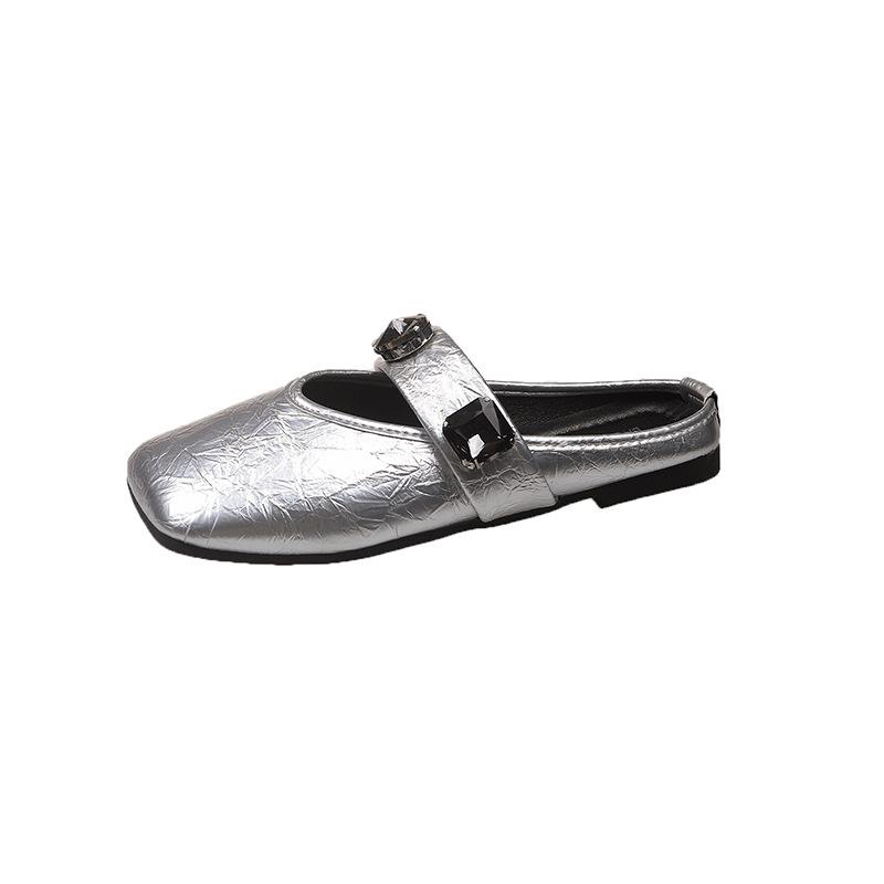 

2025 summer new French rhinestone square head half slippers women wear soft bottom soft leather bag head lazy muller slippers 40 срібний