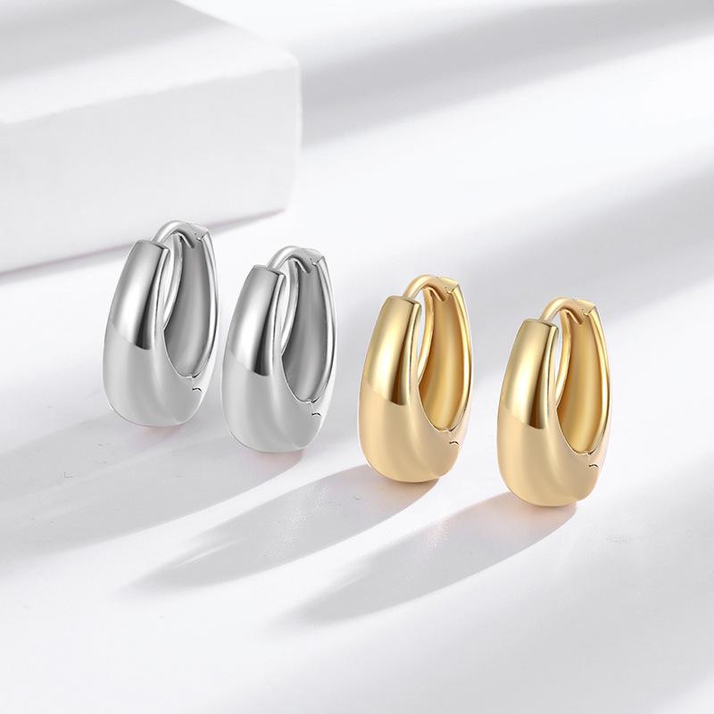 Elegant Gold-Plated Copper Hoop Earrings with Versatile Backs for a Sophisticated Look