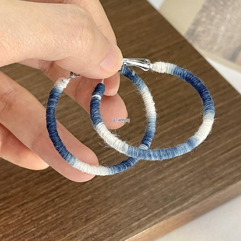 Verlaufend Blaue Handgefertigte Baumwollfaden-Ohrringe - Vintage Minimalistisch Chinesische Hänge-Creolen für Frauen