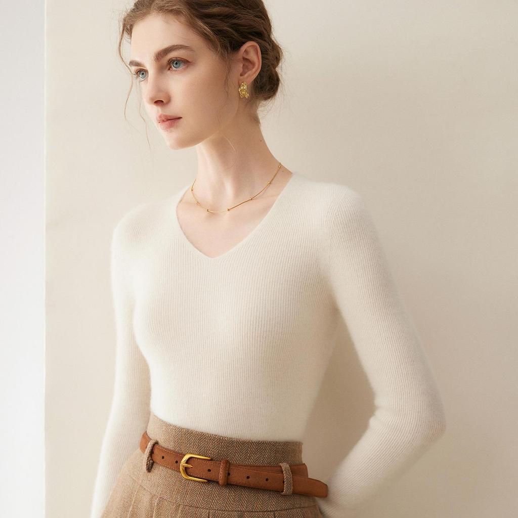 Women's Seamless V-Neck Ribbed Cashmere Sweater - Slim Fit Base Layer for Autumn/Winter
