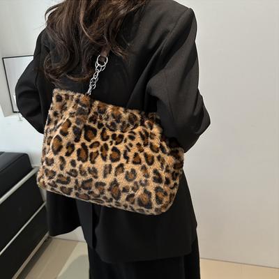 Yeni leopar desenli suni kürk moda kadın taşınabilir çantalar suni kürk yumuşak sıcak sevimli büyük kapasiteli çanta