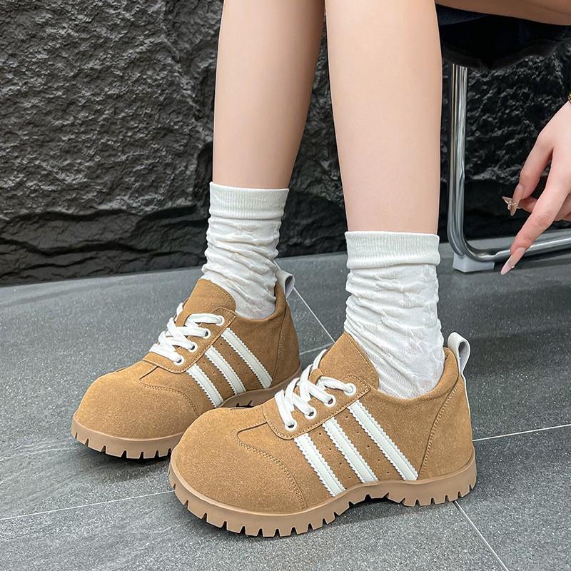 Suede flat-bottomed German training shoes women's 2025 new spring women's shoes popular versatile Forrest Gump shoes sports and leisure board shoes