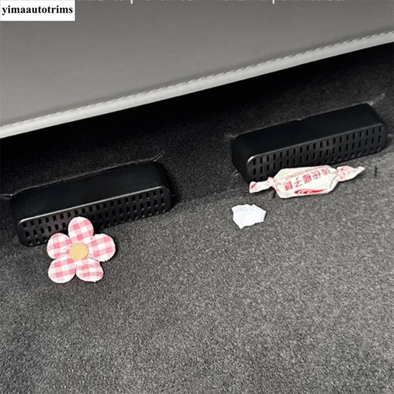 4PCS Under Seat Air AC Conditioning Vent Outlet Dust Cover Protection Frame Interior Accessories For Xpeng G6 G9  2024 2025