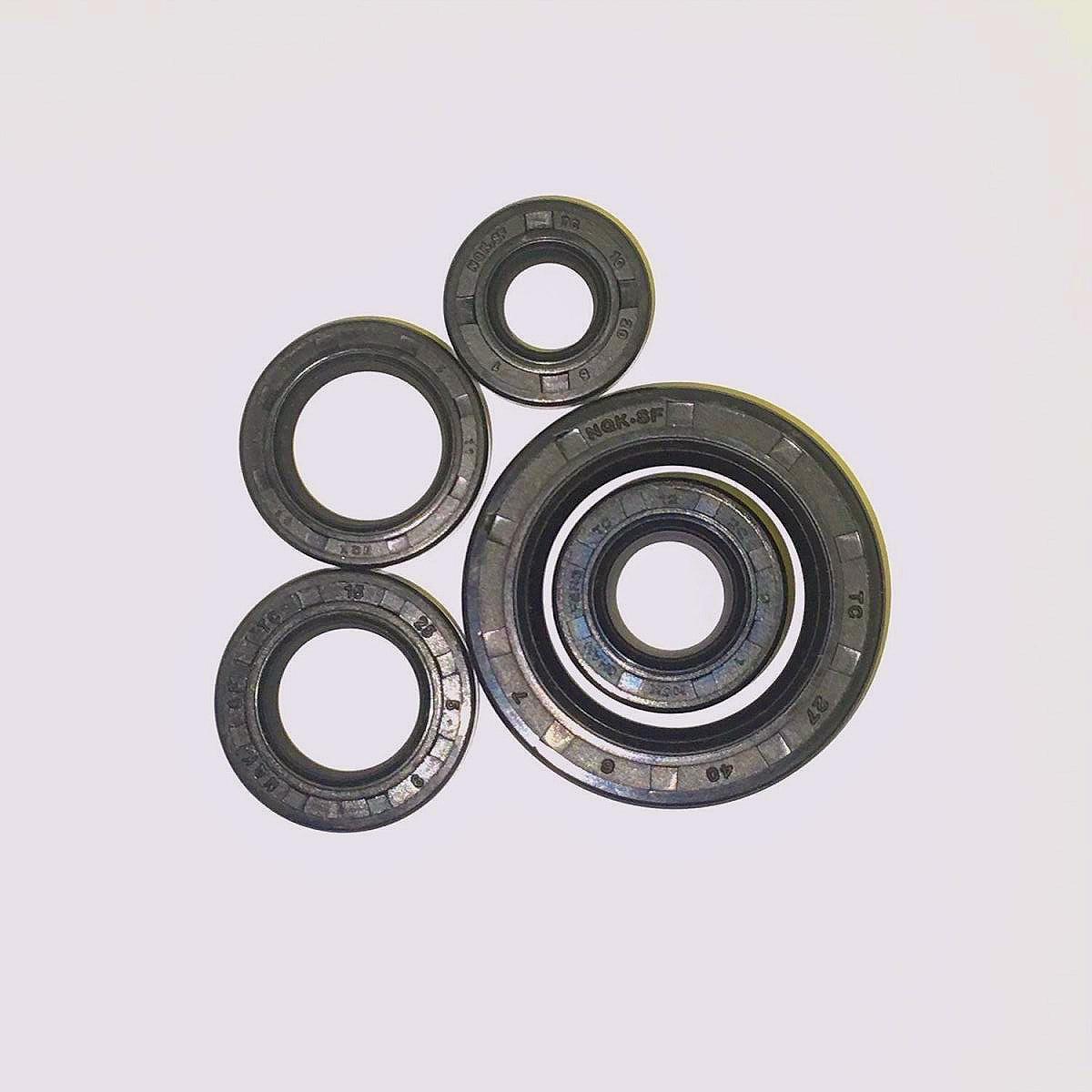 

Oil Seal Set for HJ125K-2, GS125, and GN125 Engines - Rubber Crankshaft and Sealing Rings