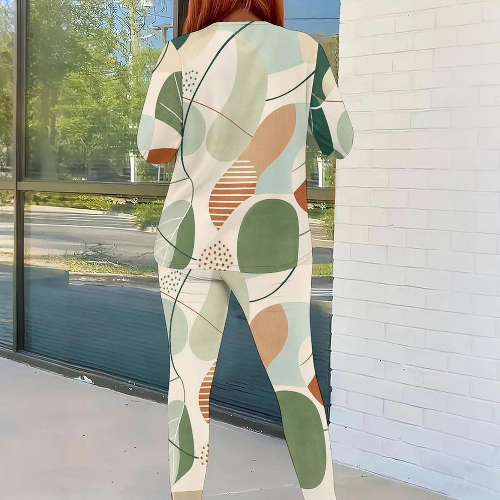 Women Plus Size Two Piece Set Round Neck Long Sleeve Printed Top And Fitted Pants