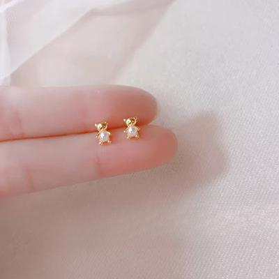 Bear Pearl Stud Earrings Female Simple Cute Earrings Summer Mini Small Animal Earrings