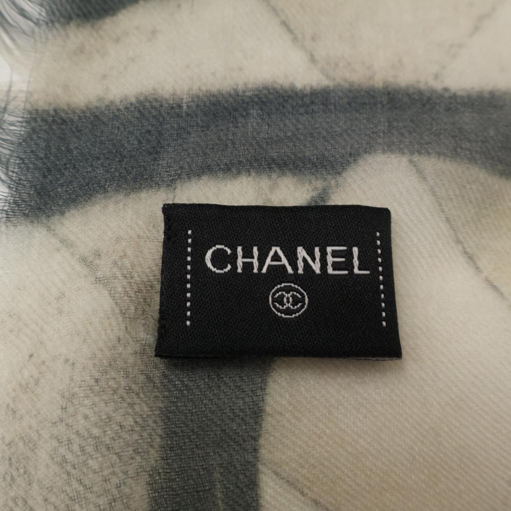 Chanel Camellia/CC Logos Quilted Print Cashmere Stole BeigeUsed