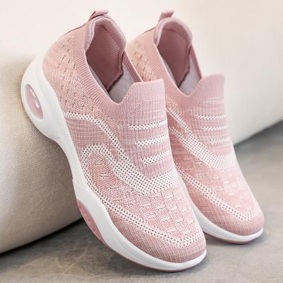 Versatile Sports Shoes Soft-soled Air-cushioned Shoes Breathable Shoes and Women's Shoes On One Foot