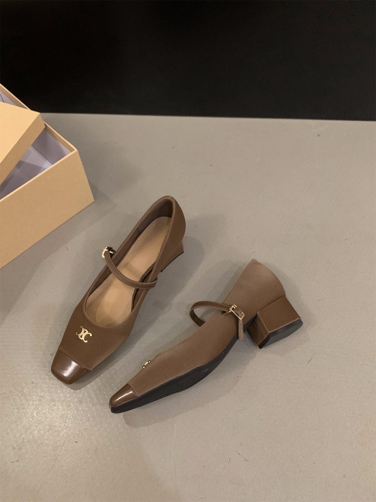 

Черные туфли Мэри Джейн на среднем и высоком каблуке, женские туфли, новинка весны, осени и зимы 2025 года, вечерние туфли с квадратным носком 40 коричневый