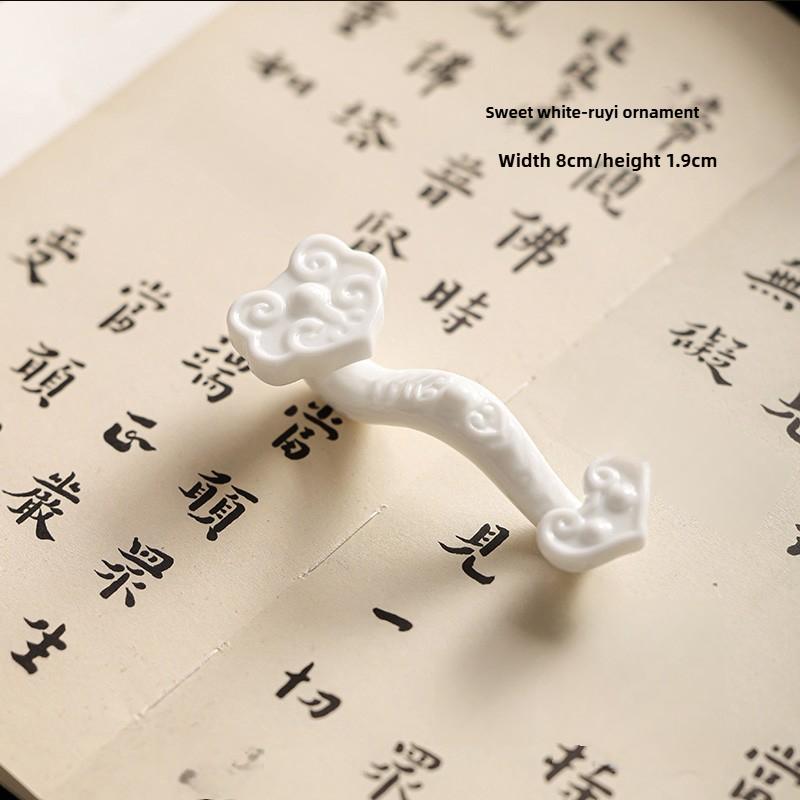 

Ceramic Pen Stand Decoration New Tea Ceremony Ornaments Ruyi Shelve Tea Pet Lid Pen Holder Four Treasures of The Study Ornaments
