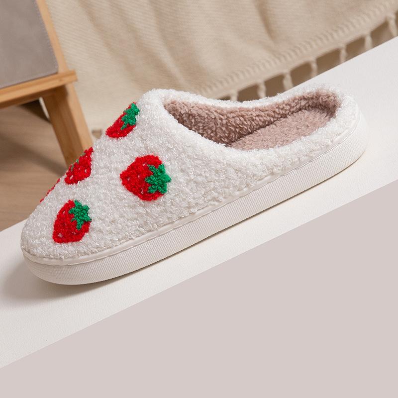 2025 new cotton slippers women ins wind strawberry upper fashion warm home autumn and winter slippers