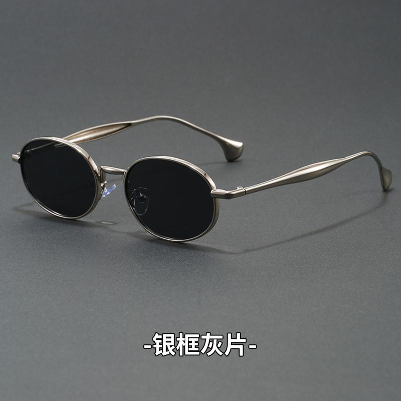 Nouvelles Lunettes de Soleil Ovales Design Marque de Luxe Petit Cadre Femmes UV400 Lunettes Faux Lunettes Mode Lunettes de Soleil Vintage Hommes Gafas De Sol